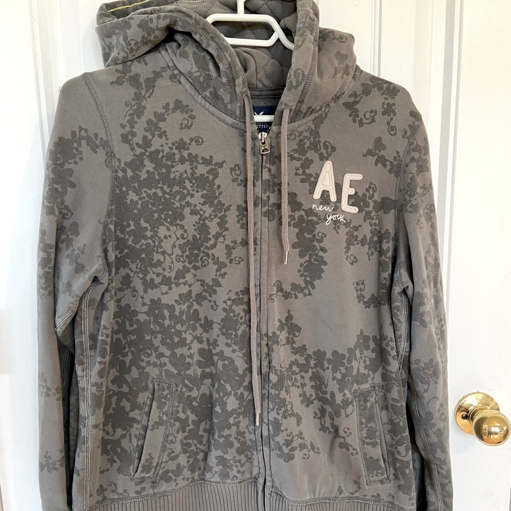 American Eagle XL zip up hoody sweater